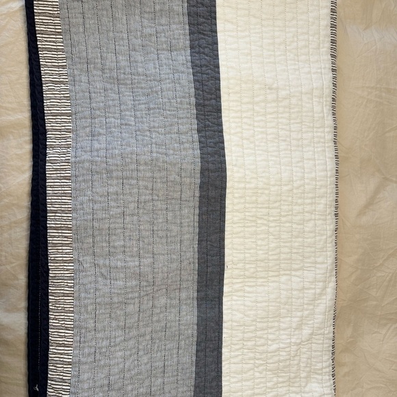 Nautica, twin quilt, cotton, tideway tan/blue/gray color - Picture 3 of 4